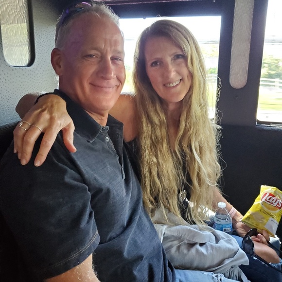 Meet your Posher, Robert - Picture 1 of 1